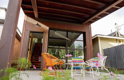 Salida House | Modern Parkside Surf House in Charming Salida