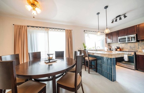 Gonzalo Guerrero Condo | Modern Penthouse 2 Bedrooms & Pool - At Margaritas