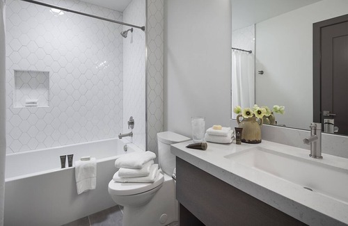 Jackson Villa | Modern Penthouse in Downtown Jackson, Urban Living at its Best
