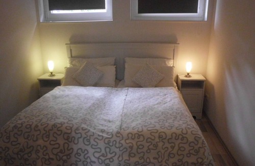 Sierksdorf Apartment | Modern penthouse with great sea views *****