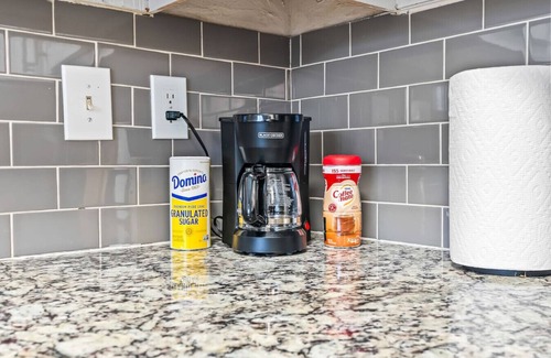 Fossil Creek Apartment | Modern Premium Stay 2BR 2BA Apartment with Style