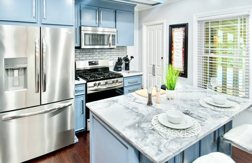 Columbia House | Modern & Private Columbia Retreat Near Downtown!