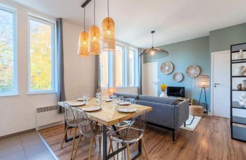 Marcq-en-Baroeul Apartment | Modern, quiet 3-bedroom apartment with parking