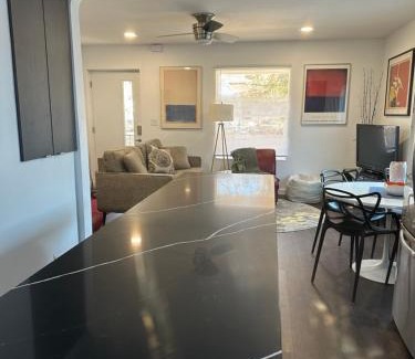 Des Moines House | Modern Ranch near Knapp Center, Downtown