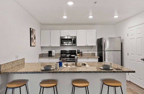 Reno/Tahoe Airport Apartment | Modern Reno Gem | Walk to Riverwalk & Midtown Eats