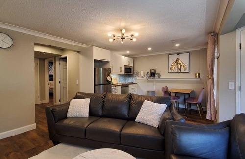 Airdrie House | Modern renovated walkout bsmt with new Hot tub