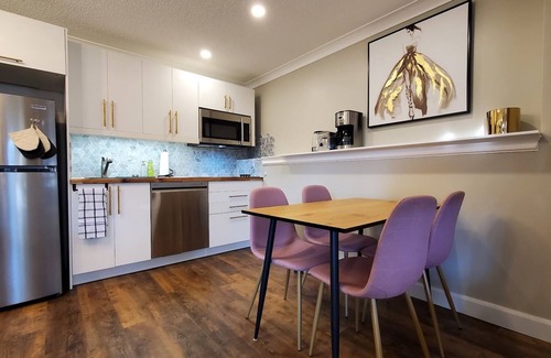 Airdrie House | Modern renovated walkout bsmt with new Hot tub