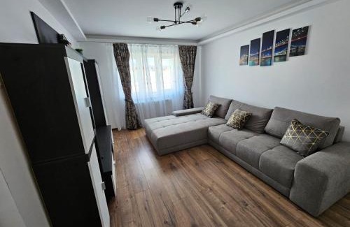 Zalau Apartment | Modern Residence Scala