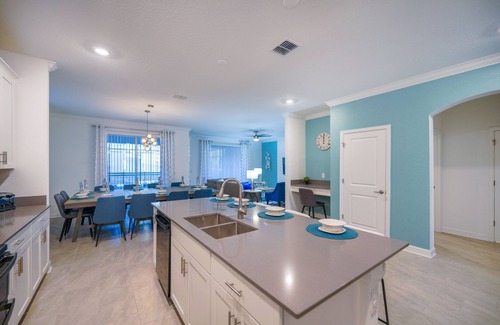 Kissimmee House | Modern Resort-Disney theme - Pvt. Pool/Spa - Arcade - 16ppl