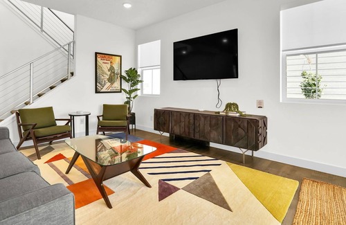 Park City House | Modern Retreat, Close to Skiing, Trails and Parks