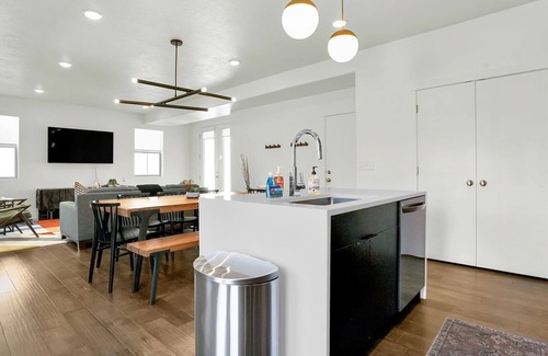 Park City House | Modern Retreat, Close to Skiing, Trails and Parks