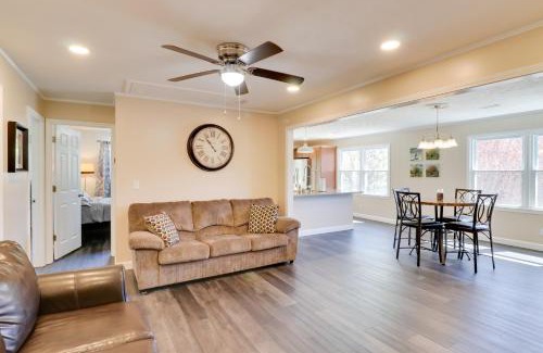 Canton Apartment | Modern Retreat Near Smoky Mtns and Asheville!