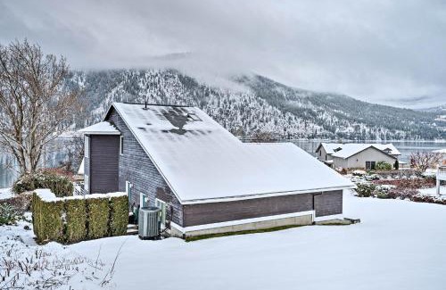 Wapato Point House | Modern Retreat with Hot Tub - Steps to Lake Chelan!