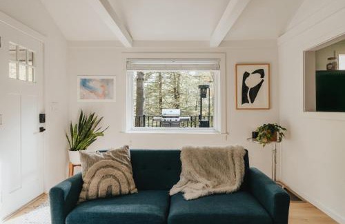 Shohola House | Modern Riverfront Cabin Poconos Woodland Escape