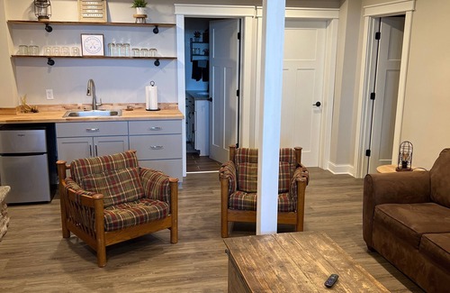 St Germain Cabin | Modern Rustic Lake House- - ON SITE PONTOON RENTAL available!