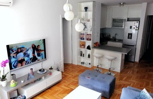 Alipasin Most Apartment | Modern Sarajevo apartment