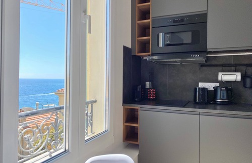 Cap d'Ail Apartment | 🏁 Modern Sea-View Flat – A/C, High-Speed Wi-Fi – 15 min walk from Monaco GP F1