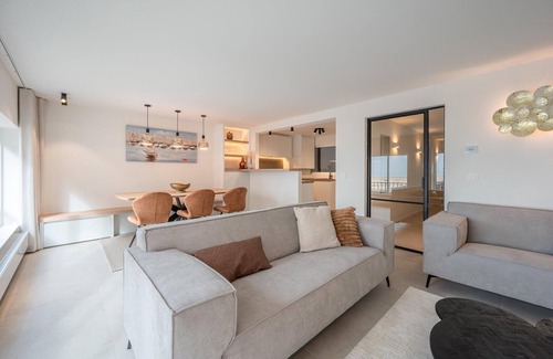 Albertstrand Apartment | Modern Seaside Escape