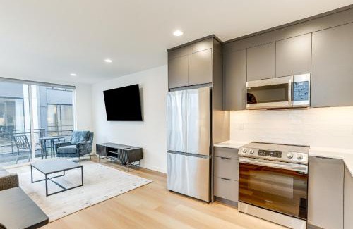 Brighton House | Modern Seattle Townhome Walk to Light Rail!