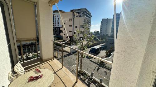 Shengjin Apartment | Modern Seaview Apartment in Central Shëngjin
