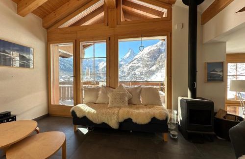 Zermatt Apartment | Modern self-catering apartment with Matterhorn views