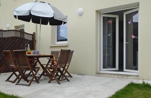 Saint-Quay-Portrieux House | Modern semi-detached house with terrace, Saint-Quay-Portrieux