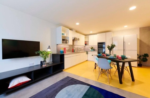 Broadstone Apartment | Modern Single En-suite Bedrooms in 5 Bedroom Apartments, Dublin City Centre