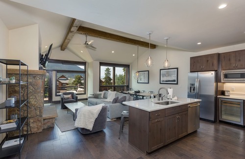 River Run House | Modern ski house with gourmet kitchen, ski views, hot tub/pool, steps to gondola