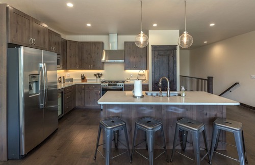 River Run House | Modern ski house with gourmet kitchen, ski views, hot tub/pool, steps to gondola