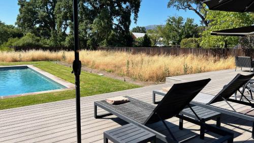 Geyserville House | Modern Sonoma Home w Private Pool - Valley Vineyards