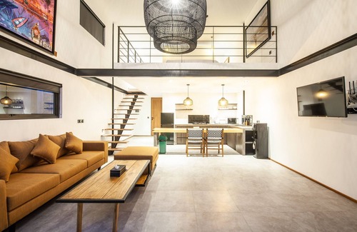 Munggu Apartment | Modern Spacious Loft 200m from the beach Canggu