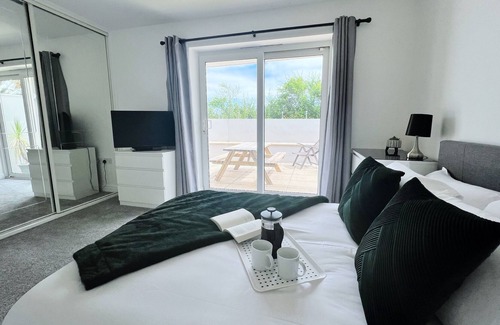Newquay House | Modern spacious 4Bed House PorthNewquay Hawthorn