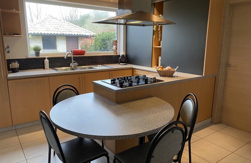 Eernegem Villa | Modern Spanish Hacienda - 10km from the coast