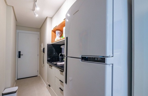 Armacao Apartment | Modern Stay in a Seafront Condominium
