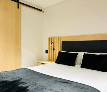 Klein Windhoek Apartment | Modern stay in Klein Windhoek