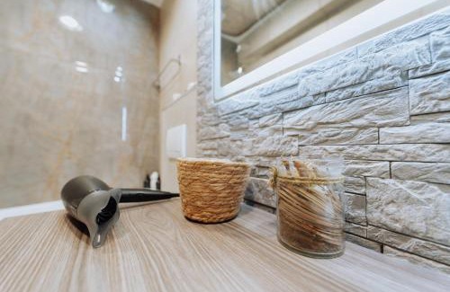 Riscani Apartment | Modern Stay Rîșcani, AC, WiFi, Washer