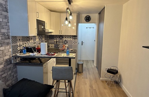 Bussy-Saint-Georges Apartment | Modern studio next to Disney Land
