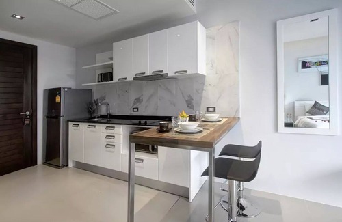 Patong Apartment | Modern Studio Apartment @ Patong