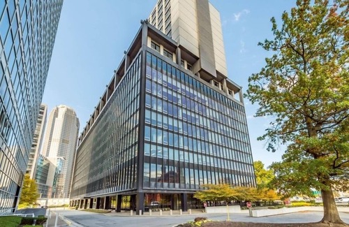 Downtown Pittsburgh Apartment | ★ Modern Studio Apt Downtown and Gym ★