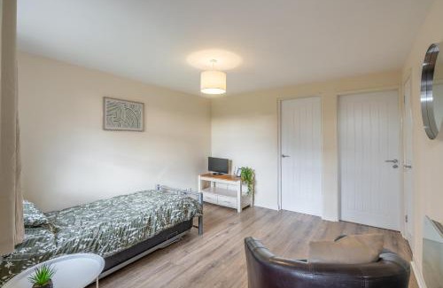 Wellington Apartment | Modern studio flat in Wellington, Telford