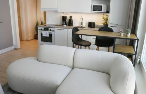 Etelainen District Apartment | Modern Studio for 2 Guests