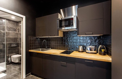 Ternes Apartment | Modern studio for 4 people - Arc de Triomphe