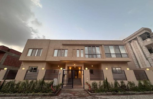 Qasr an-Nil Apartment | Modern studio in 5th settlement