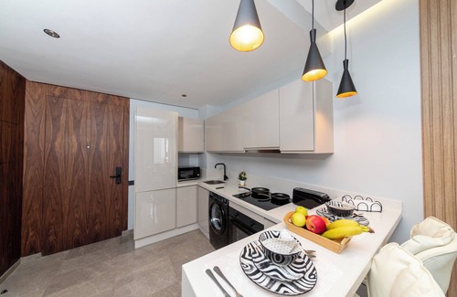 Casablanca Apartment | Modern Studio in Casablanca Center Maarif, 300m to the Stadium Mohamed V