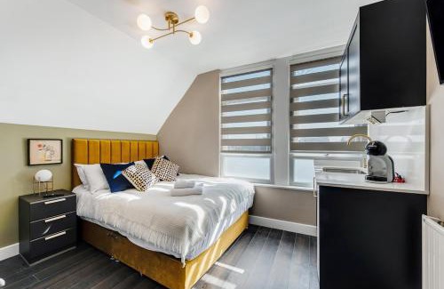 Seven Sisters Apartment | Modern Studio in Excellent Location 8