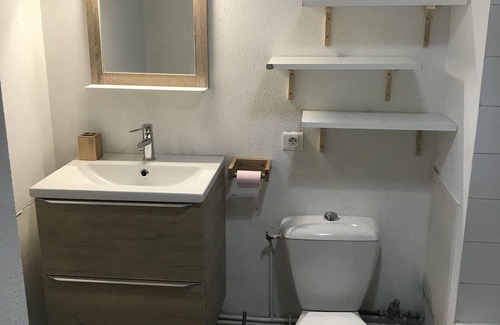 Valbenoite - Le Bernay - Valfuret Apartment | Modern studio in Saint Etienne city center (near Place Bellevue)