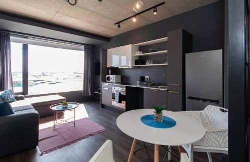 Salt River Apartment | Modern Studio in Wex1 538
