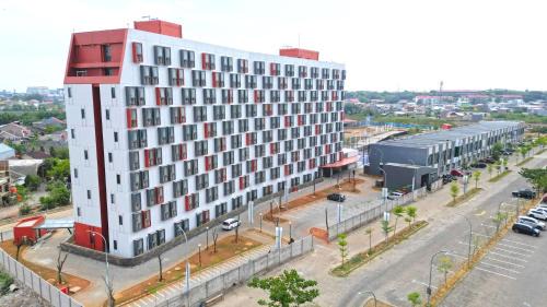 Makassar Apartment | Modern Studio (No Kitchen) at Bandaraya - Tallasa City Makassar Apartment By Travelio