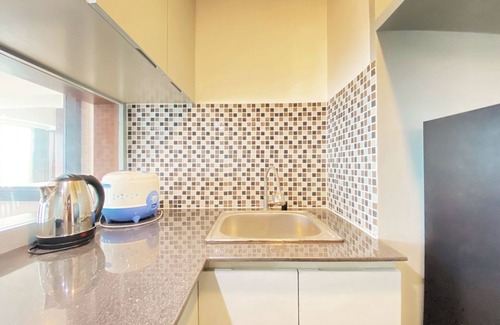 Pasirkaliki Apartment | Modern Studio Room Apartment At Tamansari La Grande