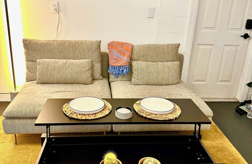 Zephyrhills Apartment | Modern Studio w/Private Bath, Fast Wi-Fi, Laundry